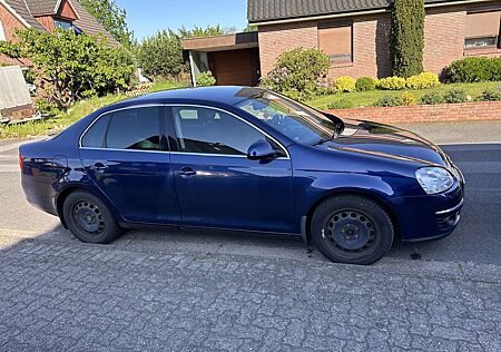VW Jetta Volkswagen 1.6 Comfortline