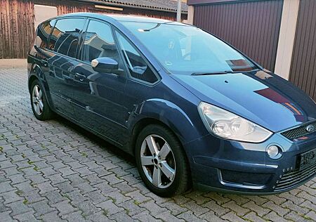 Ford S-Max 2.5 Titanium S, 7Sitze, Voll Leder