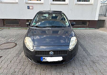 Fiat Grande Punto 1.4 8V Active (01.2007->)