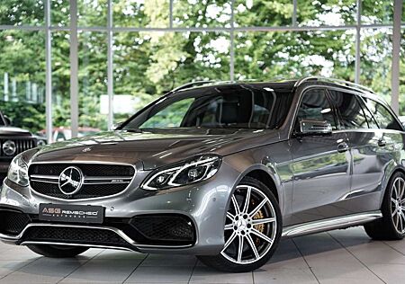 Mercedes-Benz E 63 AMG S T 19 *Pano*Carbon*Keramik*Memory*B&O