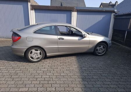 Mercedes-Benz C 180 Kompressor Sportcoupe