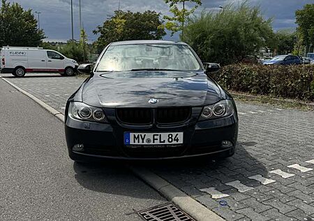 BMW 320i 320
