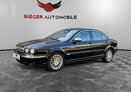 Jaguar X-Type -TYPE 2.5 V6 4x4 EXECUTIVE, AUTOMATIK, TÜV NEU