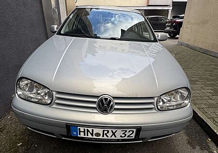 VW Golf Volkswagen 4 1,8L