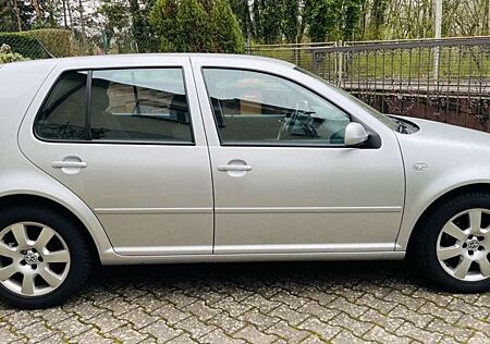 VW Golf Volkswagen 1.6 Pacific