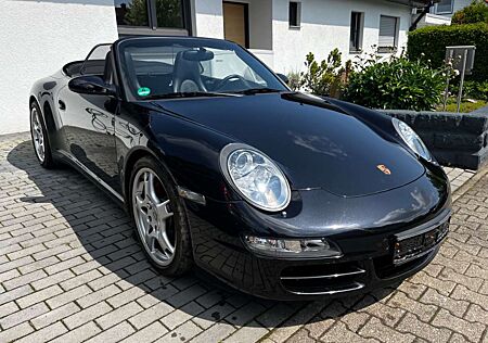 Porsche 911 Carrera 4 S Cabrio