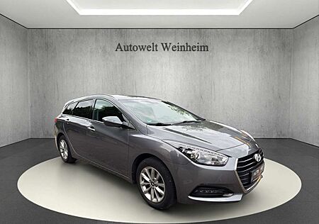 Hyundai i40 °CW°BLUE°TREND°NAVI°MEMORY°KAM°SHZ°TEMPOMAT°
