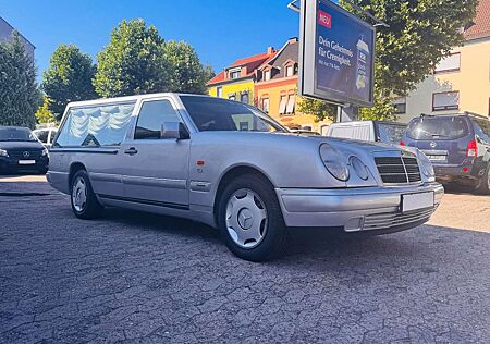 Mercedes-Benz 200 E 1.Hand Bestattungswagen Leichenwagen