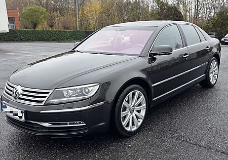 VW Phaeton Volkswagen Diesel 3.0 V6 TDI DPF 4MOTION Automatik (5 Sitzer)