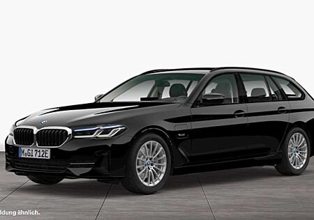 BMW 530 e Touring/ LC Prof./ ParkAss/ DrivAss/ Laser/ 4-Zo