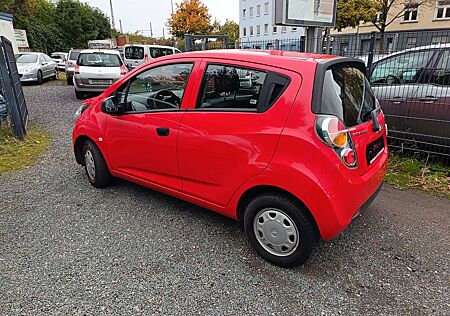 Chevrolet Spark Basis1 Hand erst 107000 TÜV neu top