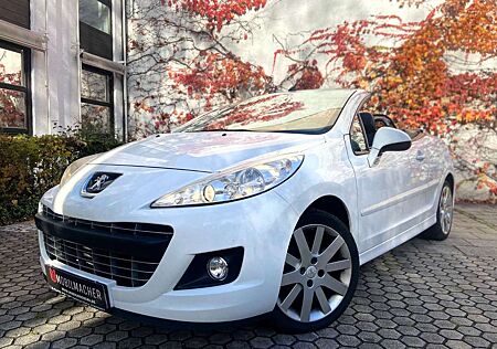 Peugeot 207 CC Cabrio Allure Navi*SHZ*Leder*PDC*Tempomat