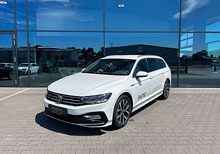 VW Passat Variant Volkswagen 2.0 TDI DSG R-Line LED ACC Kamera