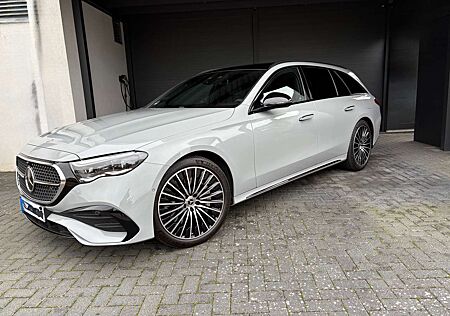 Mercedes-Benz E 300 gebraucht kaufen Mercedes-Benz E 300 300de T 4M Premium+/Airmatic/Leder/AHK/AMG/Soft