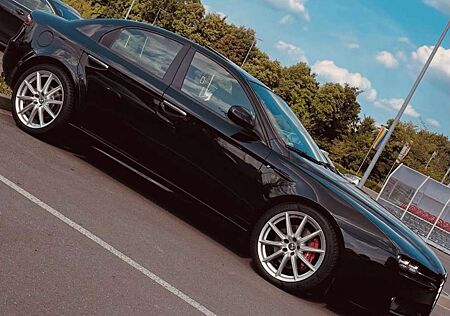 Alfa Romeo 159 3.2 JTS V6 24V Q4 Q-Tronic ti