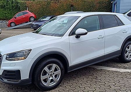 Audi Q2 30 TFSI-Klima-Navi-Alu-Apple-1.Hd-Scheckheft