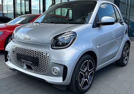 Smart ForTwo Coupé EQ Pulse | Panorama | Kamera | LED