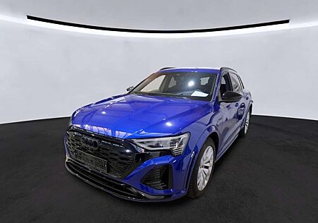 Audi SQ8 e-tron BLACK 22Z./HuD/PANO/MATRIX/B&O/AHK