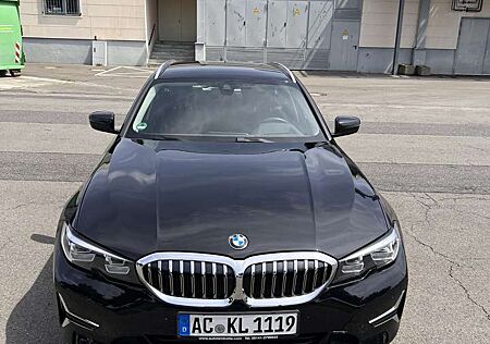 BMW 320 gebraucht kaufen BMW 320d 320 Touring xDrive Aut. Luxury Line