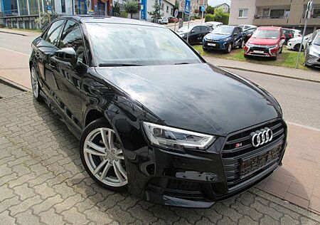Audi S3 Lim. 2.0TFSI Quattro/Navi/Alcantara/Kamera/Di