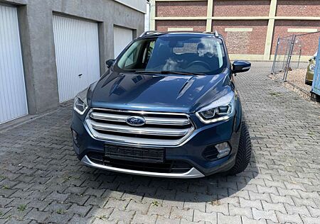 Ford Kuga Cool 4X4 Navi, Tempomat, PDC, Sitzheizung