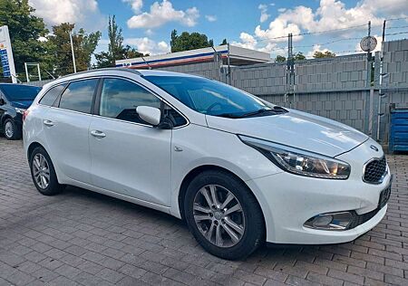 Kia XCeed Ceed SW / cee'd SW cee'd Ceed Sportswagon Dream Team Premium Navi