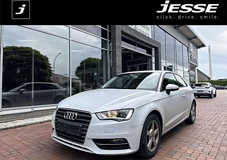 Audi A3 1.2 TFSI Attraction SHZ PDC Navi AHK