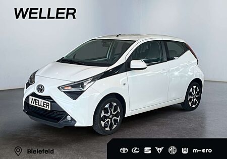 Toyota Aygo x-play Team D *CarPlay*Kamera*Bremsassistent*