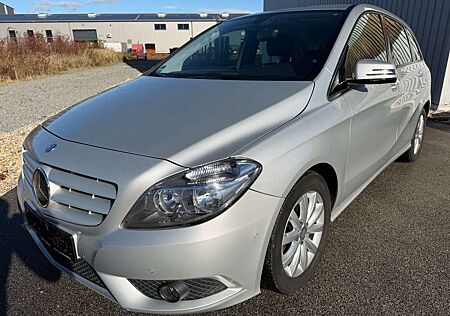 Mercedes-Benz B 200 gebraucht kaufen Mercedes-Benz B 200 *NAVI*SITZHEIZUNG*ELEKTR.SITZE*TOP*
