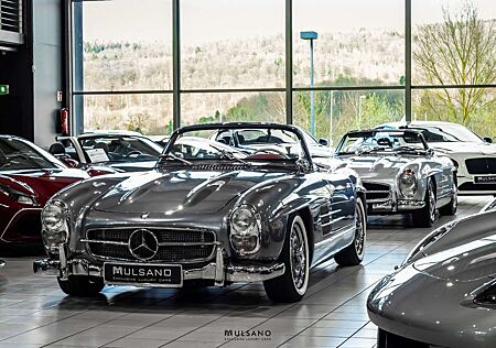 Mercedes-Benz SL 300 ROADSTER RECREATION SILVER ARROW CLUB CAR