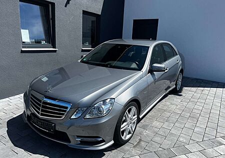 Mercedes-Benz E 220 CDI Lim Avantgarde Automatik/AMG-Paket