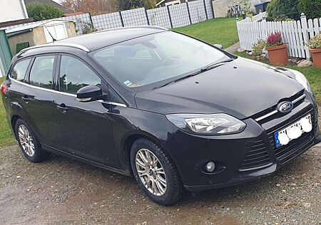 Ford Focus Turnier+1.6+EcoBoost+Start-Stopp-System+Titanium