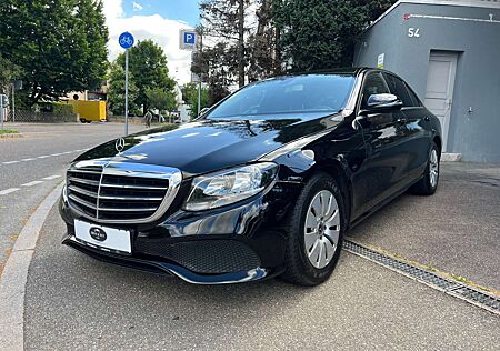 Mercedes-Benz E 200 d / TAXI