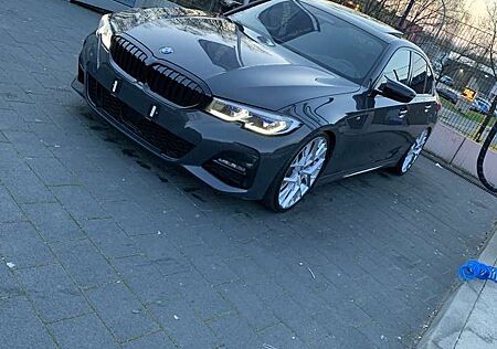 BMW 330i 330 Aut. M Sport