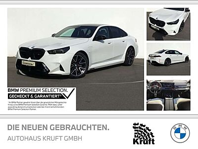 BMW M5 Limousine ICONIC GLOW+PANO+B&W SOUND