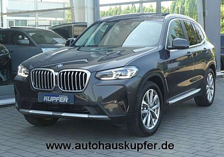 BMW X3 xDrive30e Aut°el.Sportsitz°AHK°Pano°ACC°AdLED