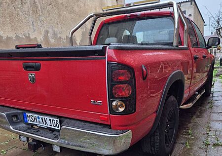 Dodge RAM 4,7 v8