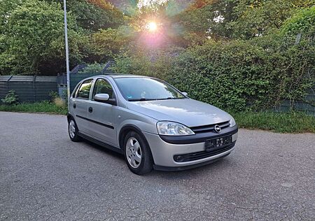 Opel Corsa 1.2 16V Elegance
