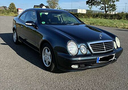 Mercedes-Benz CLK 200 Coupe Kompressor Elegance