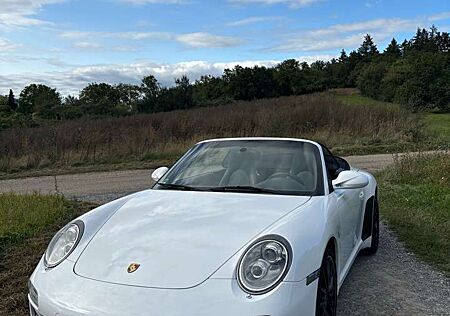 Porsche 911 Carrera 4 Cabriolet