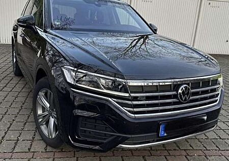 VW Touareg Volkswagen Elegance 4Motion