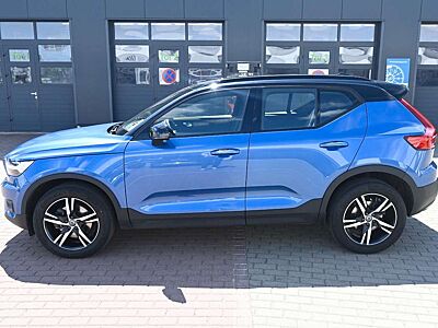 Volvo XC40 T4 B R Design AWD*360°*FSHZG*PDC*