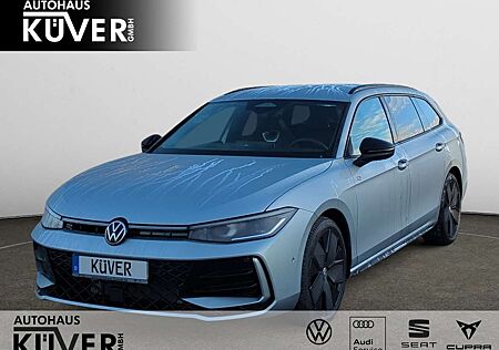 VW Passat Volkswagen Variant R-Line 2.0 TDI DSG 4M*BLACK*APP