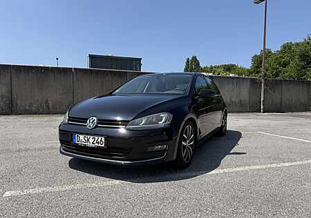 VW Golf Volkswagen Highline BMT