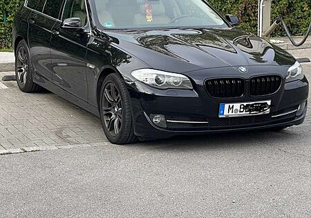 BMW 525d 525 Touring Aut.
