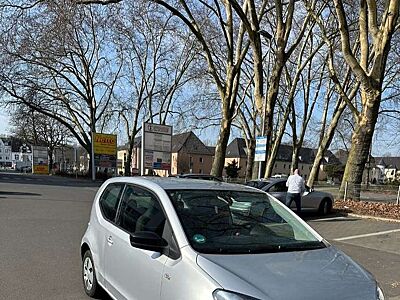 Volkswagen up! cup 2.Hand Scheckheft TÜV Neu