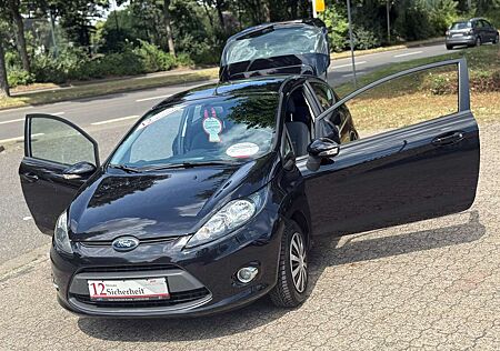 Ford Fiesta Trend Klima Gepflegte Zustand Zahnriemen Neu !!!
