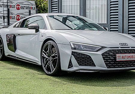 Audi R8 Coupe quattro performance|CARBON|KERAMIK|FULL