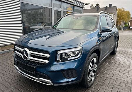 Mercedes-Benz GLB 220 d 4Matic/Panorama/Head-Up/Unfallfrei