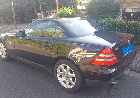 Mercedes-Benz SLK 200